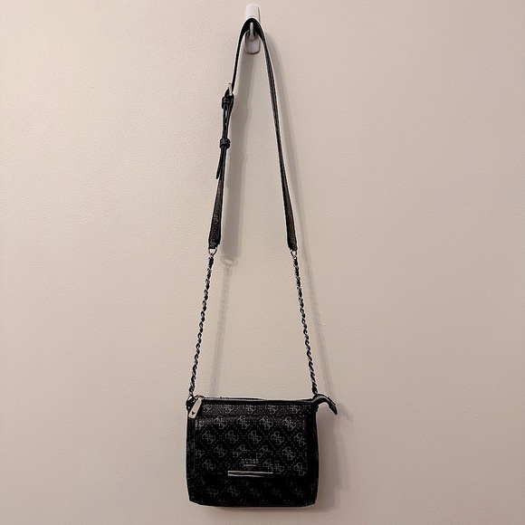 GUESS | Ryann Mini Crossbody Bag | Preloved - Picture 6 of 15